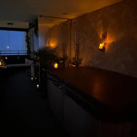 Luxury Penthouse With View Apartmán